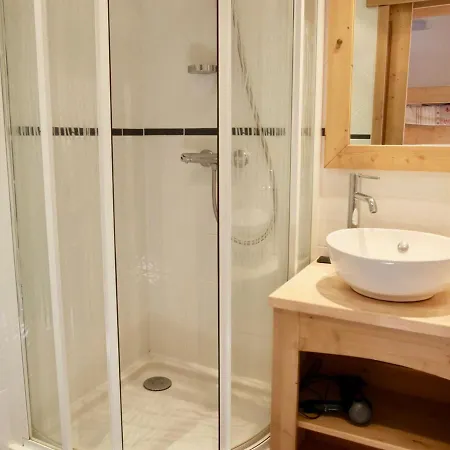 Confortable, Balcon Vue Station, Proche Centre - Fr-1-314-220 Appartement